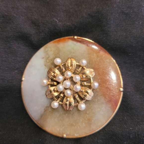 Ming’s red and white jade, akoya pearls - Picture 6 of 6